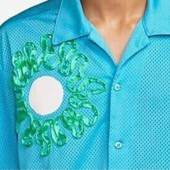 1 Nike Uphoria Button-Up Mesh Short Sleeve Top Baltic Blue DV9676-416 - Picture 3 of 9